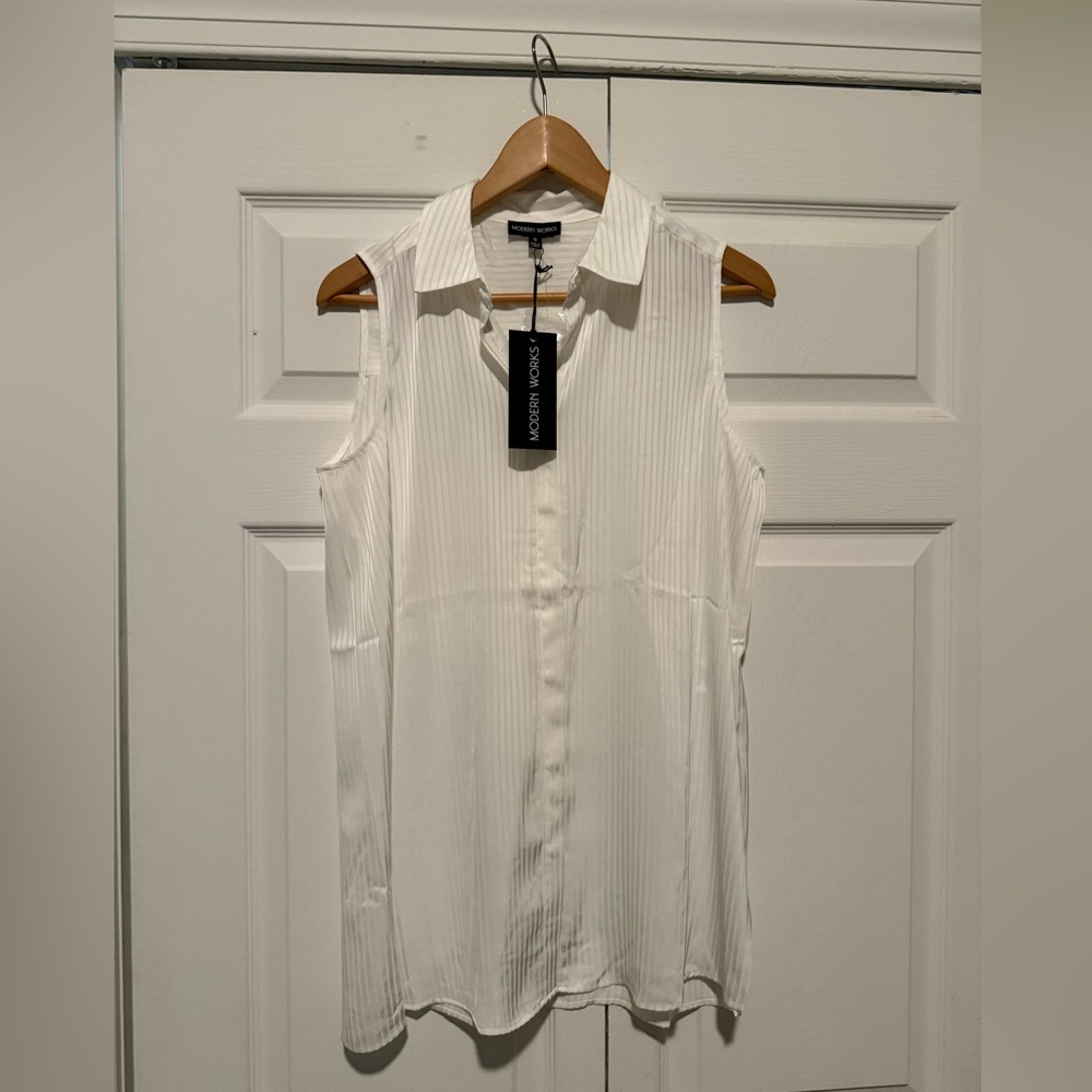 NWT Modern‎ Works White Womens Top